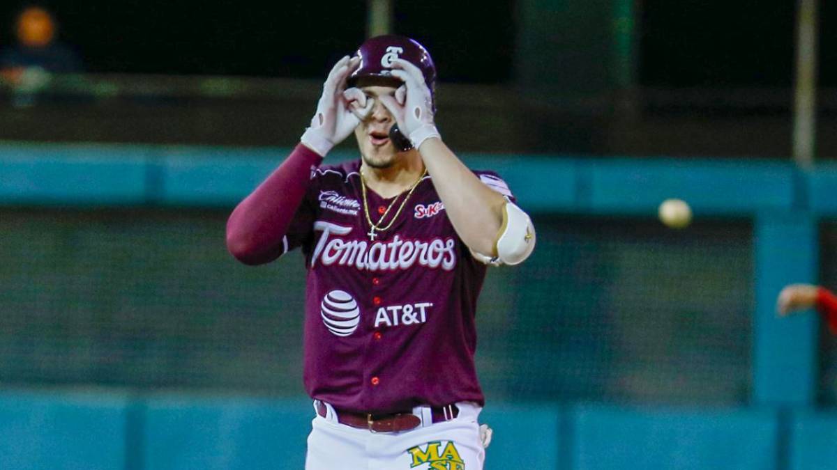 tomateros baseball jersey
